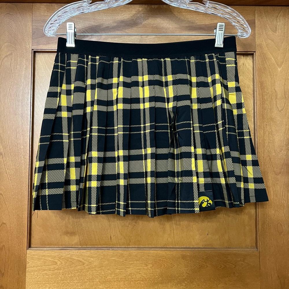Zoozats Iowa Hawkeyes Plaid Pleated Mini Skirt Size Medium